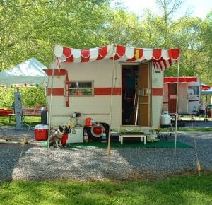 Rriverbend vintage camper